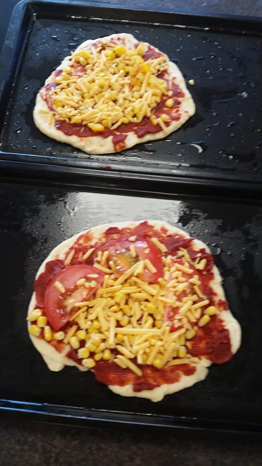 A vegetable pizza using a scone base
